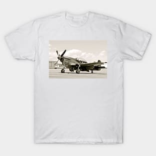 P-51 Classic Mustang WW2 Fighter Plane T-Shirt